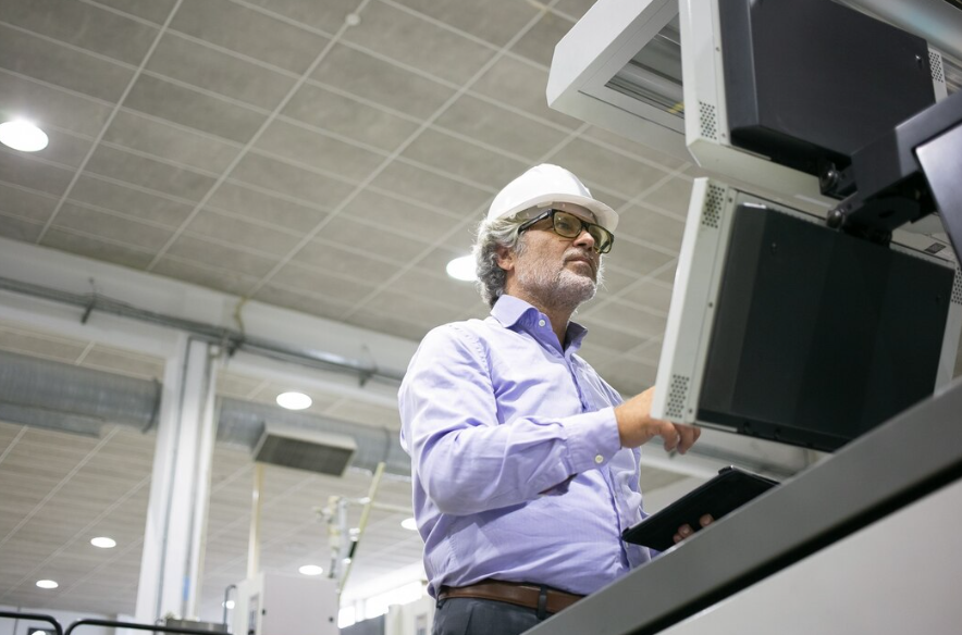 How Energy Recovery Wheel HVAC Systems Reduce Operational Costs in Commercial Buildings