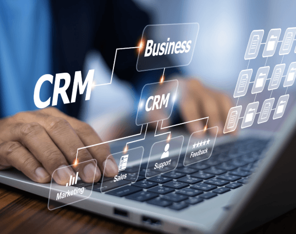 How Texting CRM Improves Communication